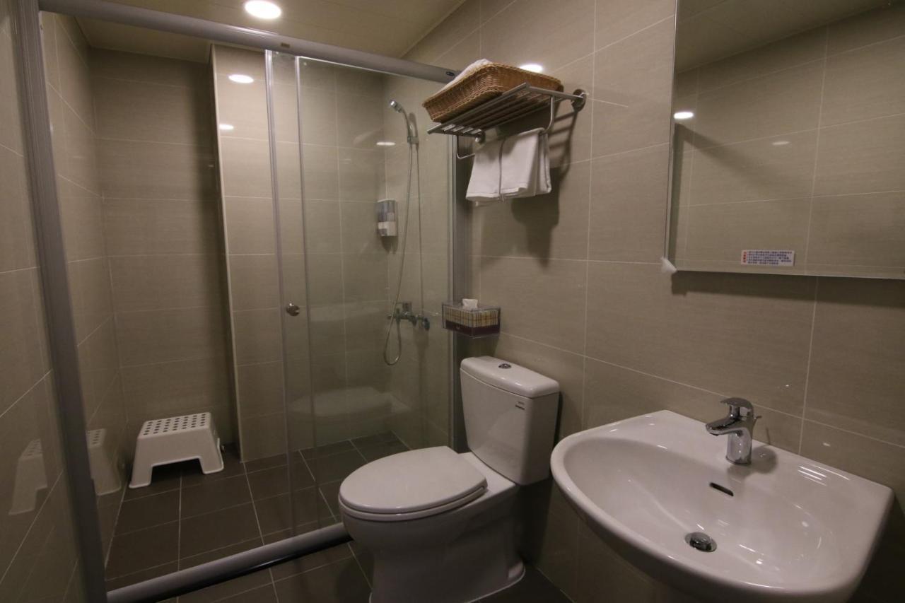 R&H B&B Donggang Εξωτερικό φωτογραφία